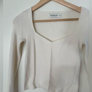 Abercrombie long sleeve top